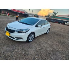 2013 ລົດຂາຍ Kia Cerato 